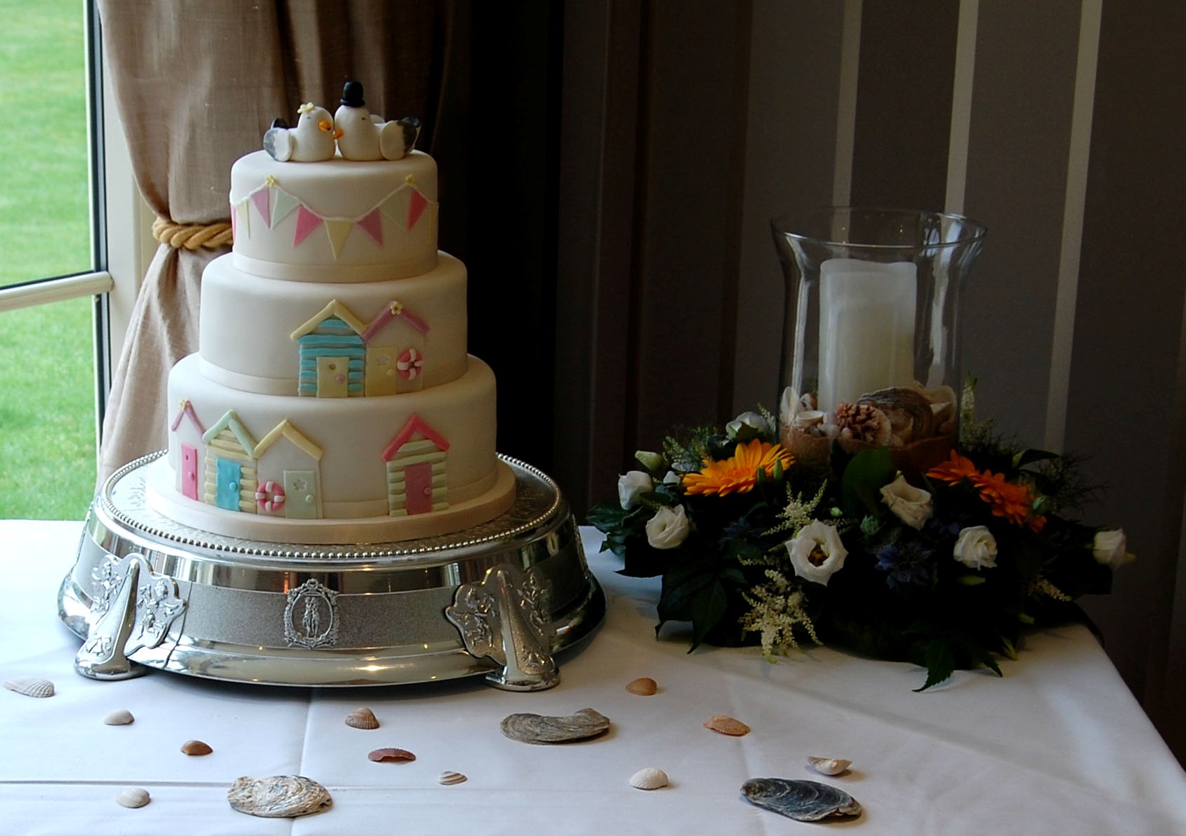 Beach Hut Wedding Cake Green Kitchen Cakes